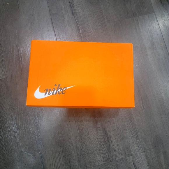 COPY - NIKE BLAZER MID 5.5y green..NEW ORIGINAL - Picture 7 of 12